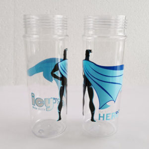 saubere Plastikwasserflasche Siebdruck